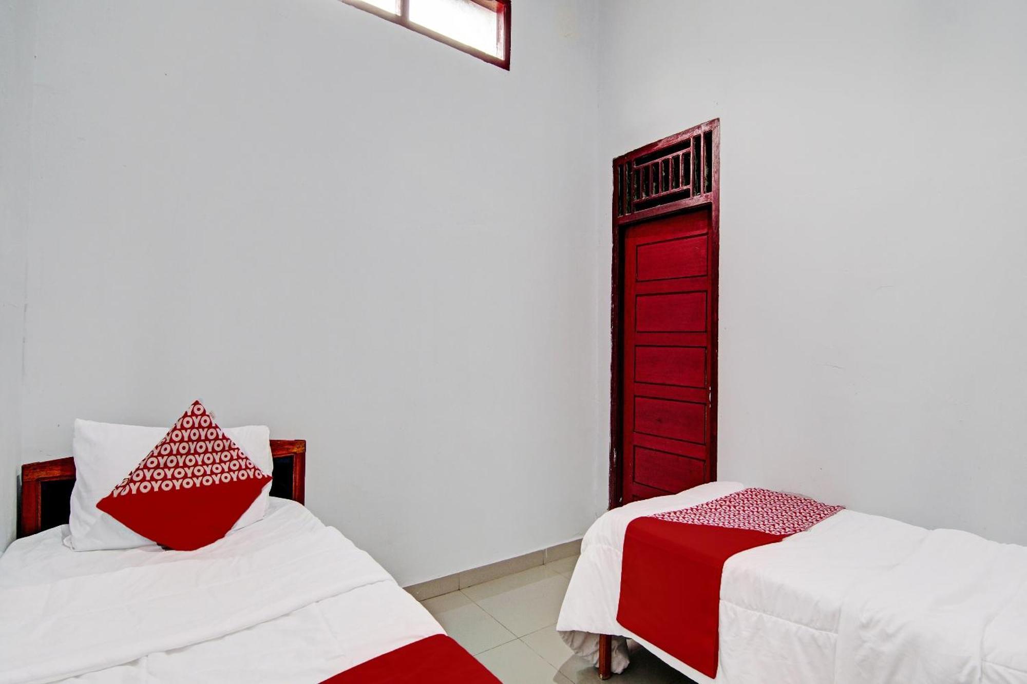 Oyo 92330 Hotel Rindu Sempadan Near Taman Wisata Rindu Sempadan Pekanbaru Esterno foto